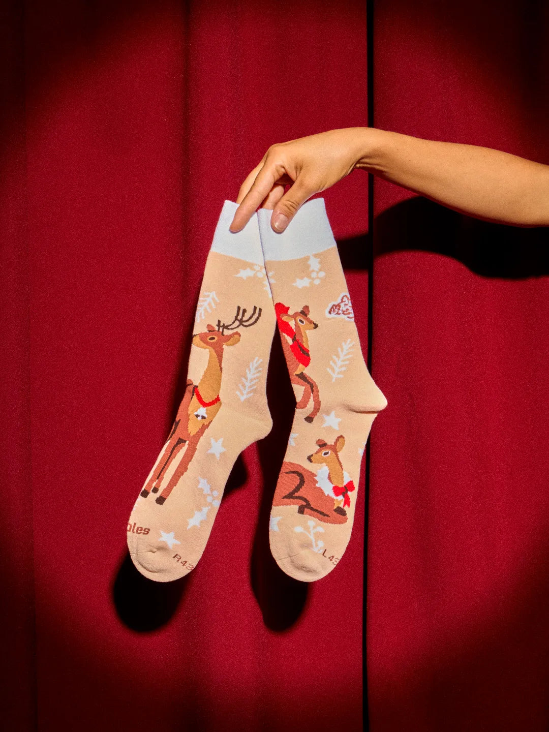 warm-socks-christmas-deer-doe-56/5634c2e9e4db53c586514a2a9e4bd7fc7c24efb0