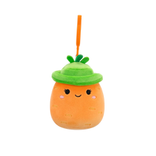 Squishmallows Брелок «Морквина Кароліна з панамою», 9 см