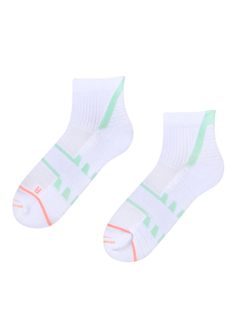 womens-sports-socks-white-d2/d2308ddc09a9284e096e3da981053e07cb7a3239